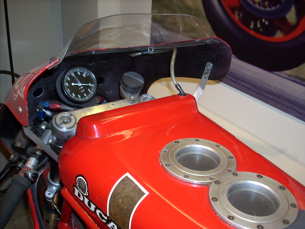 090625MuseoDucati079-or.jpg