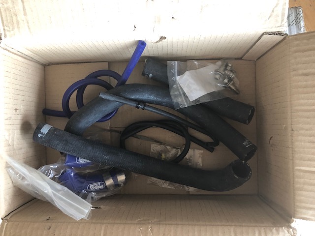 1. 899 Hoses & Clips.jpg