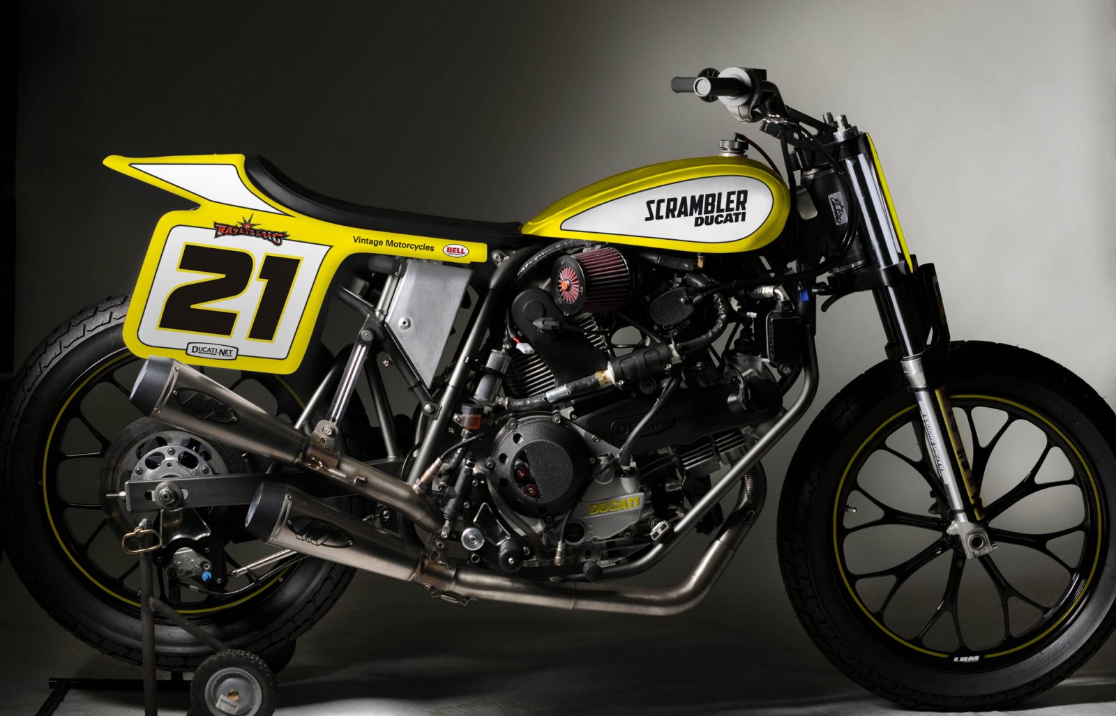 1-Scrambler_Flat_Track.jpg