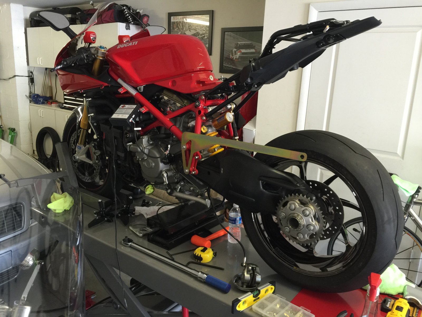 1098SF Swingarm Fit Test.jpg
