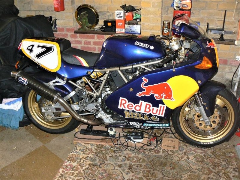 1993-ducati-900-suoerlight-ii-6376510506ca2.jpg