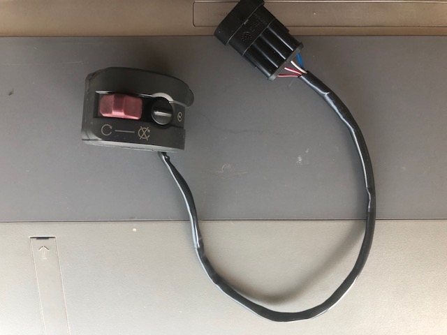 2. 899 RHS Switch.jpg