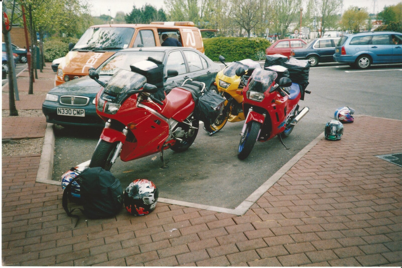 20020812 Skegness Bikes small.jpg
