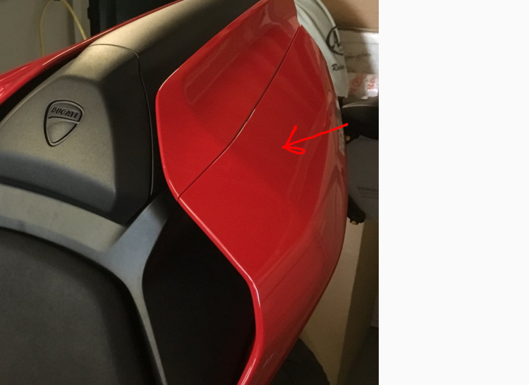 2016-09-19 11_29_34-For Sale - 959_1299 Seat Cowl And Winglets _ Ducati Forum.png