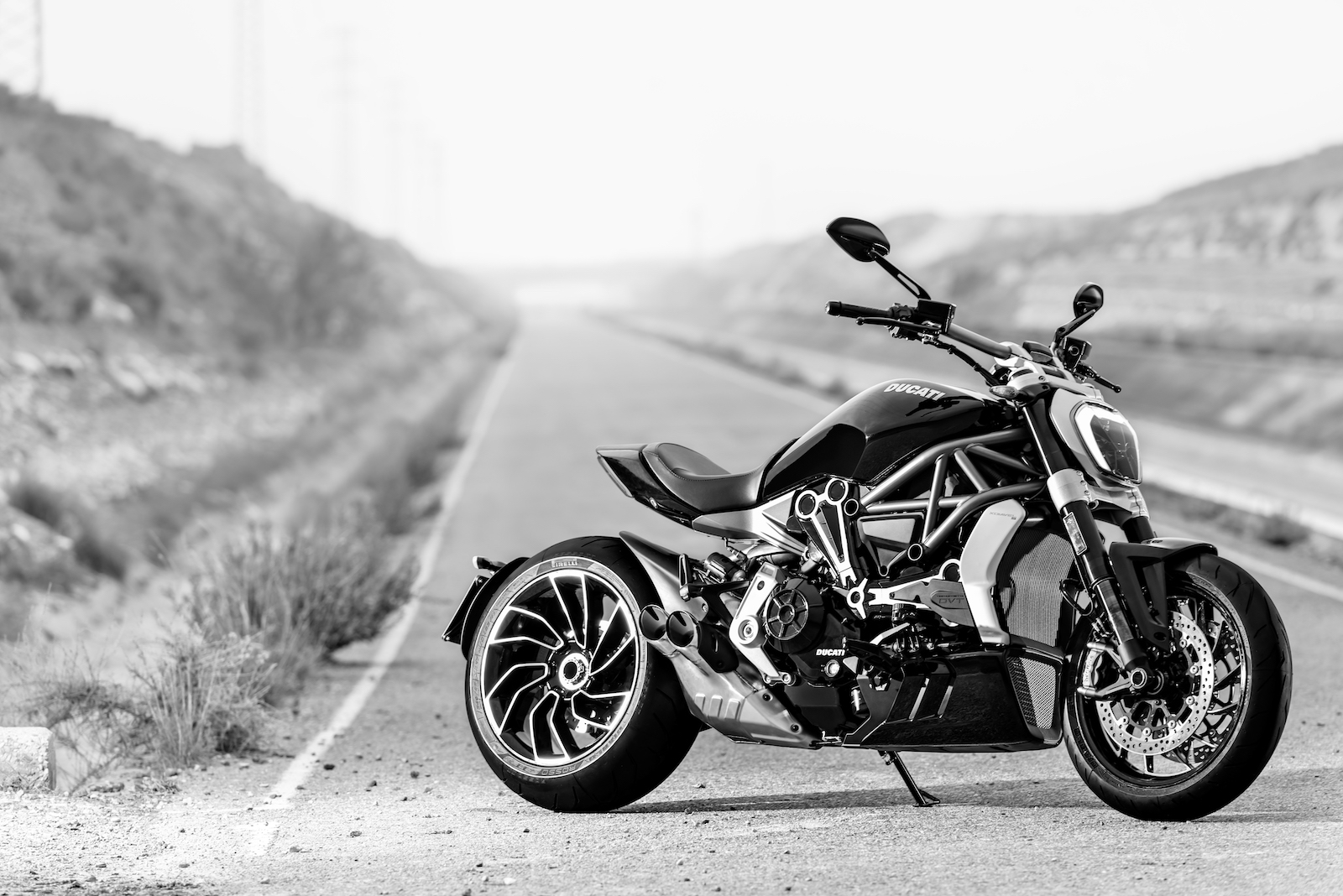 3-27 XDIAVEL S.jpeg