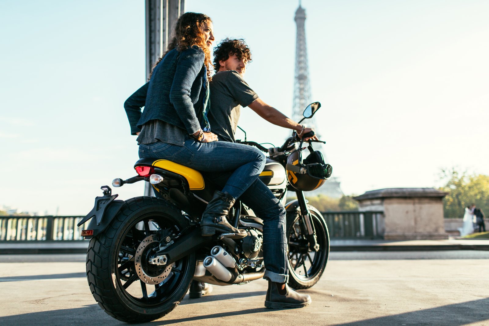 4-52 DUCATI SCRAMBLER.jpg