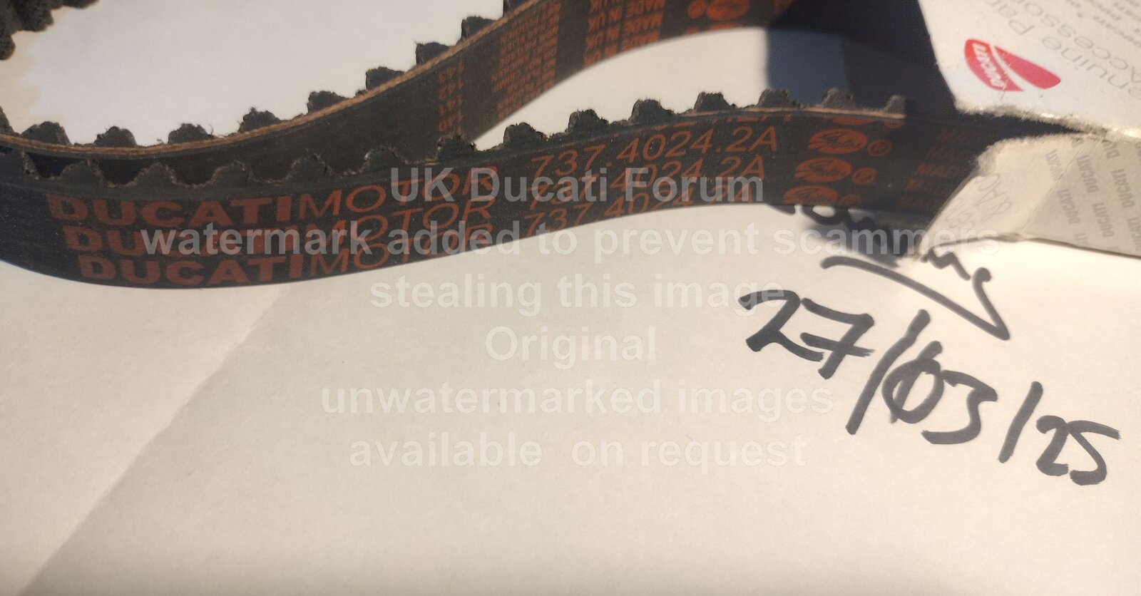 73740242A.jpg