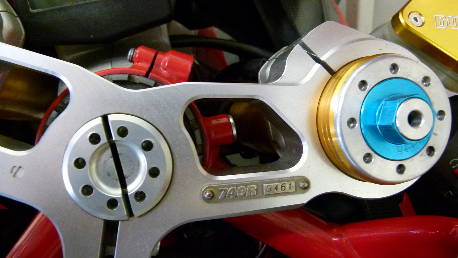 749R  3.JPG