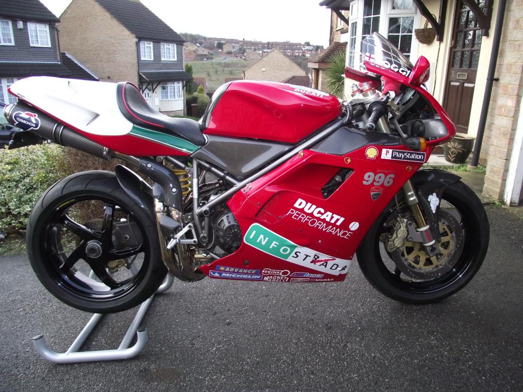 996 2013.jpg