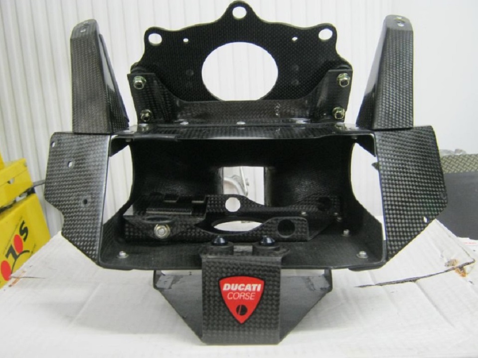 996RS Front Subframe2.jpg