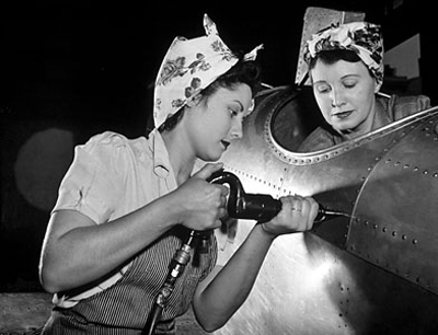 airplane-women-work.jpg