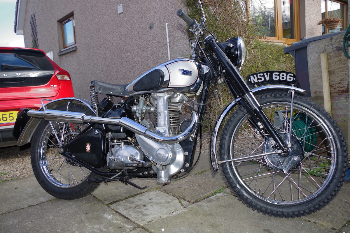 Alloy engine + 21" front wheel  copy.jpg