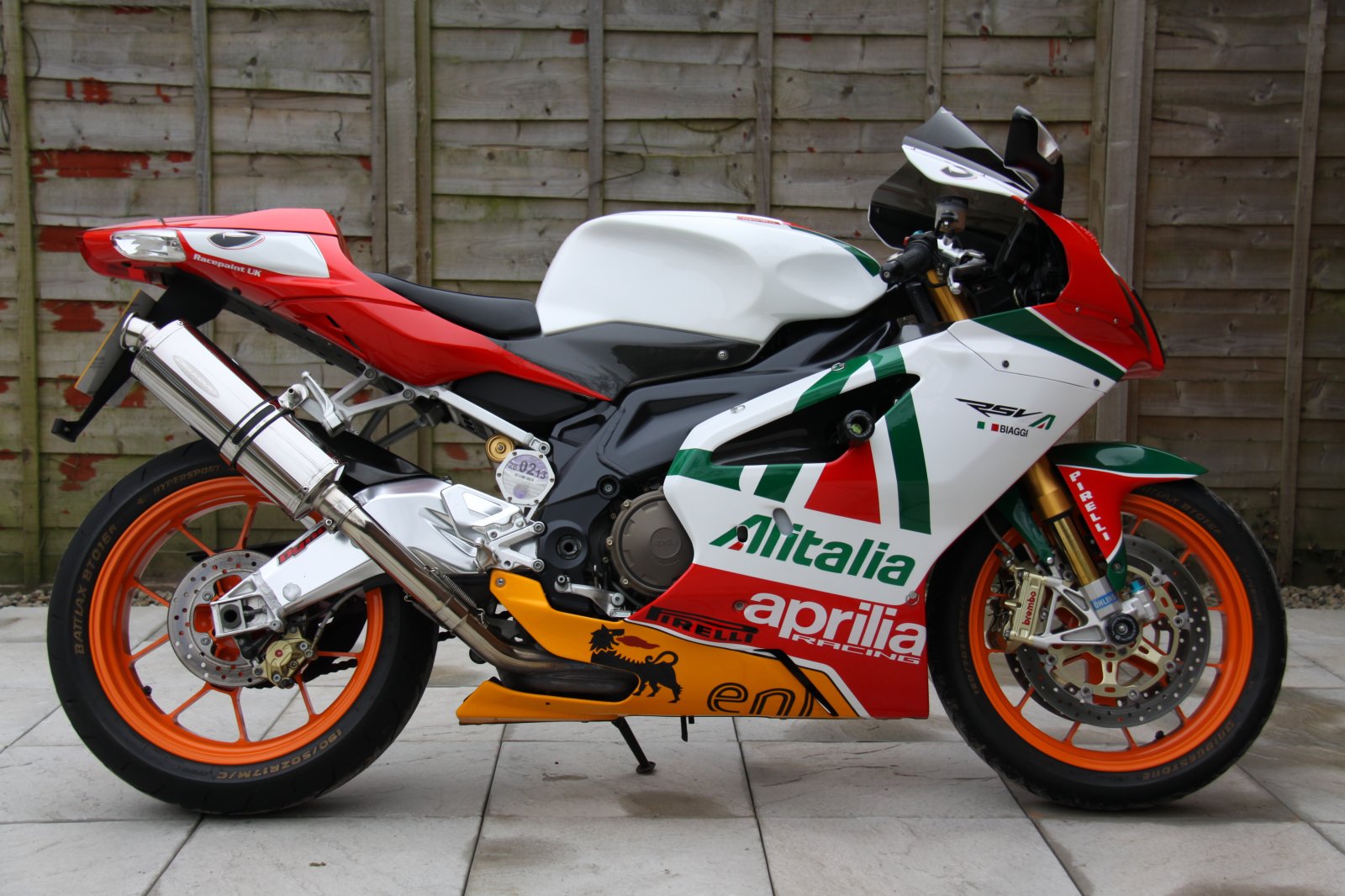 Aprilia 1.jpg