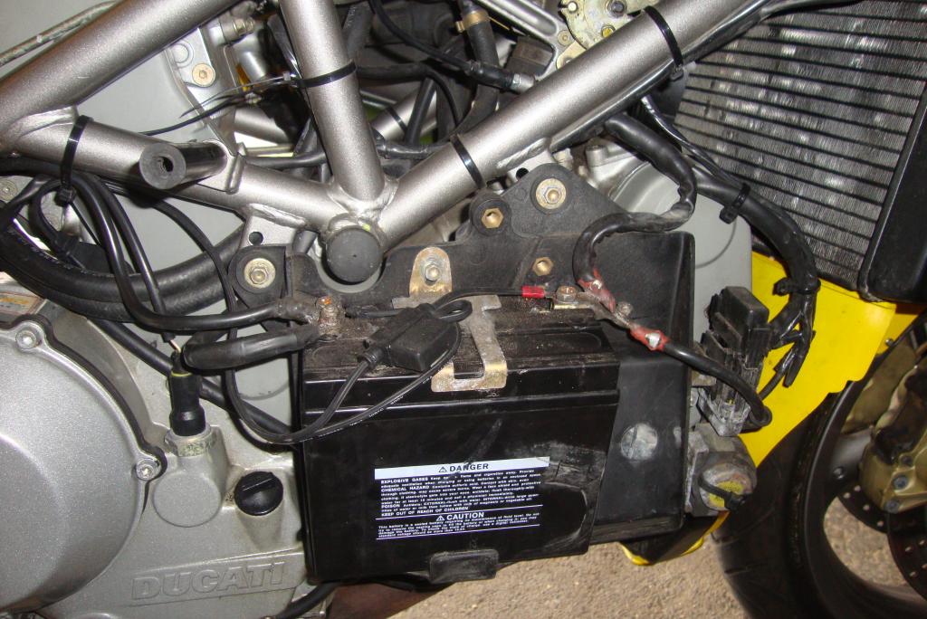 battery-side-view.jpg