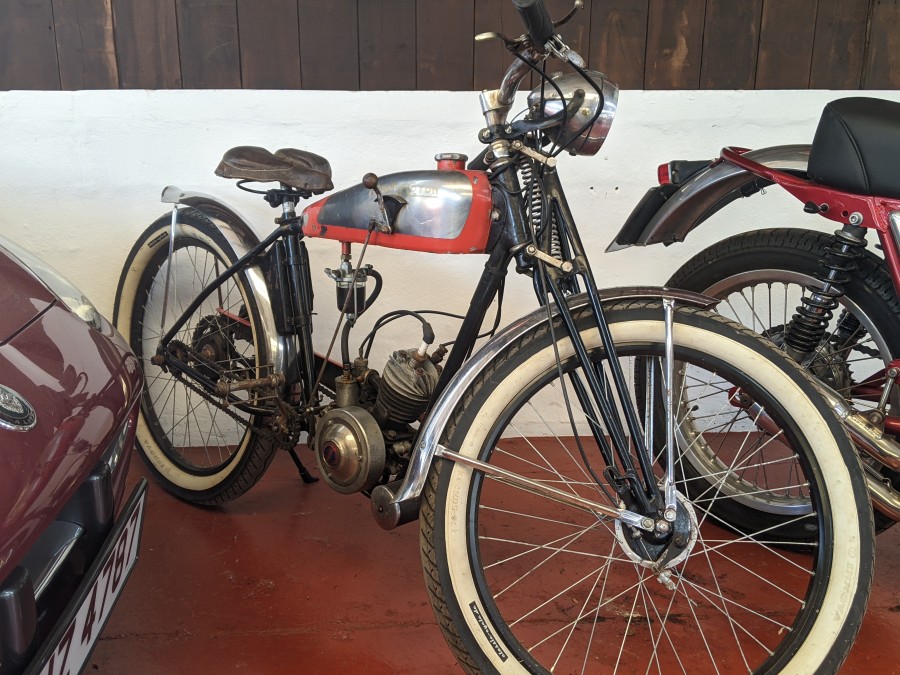 bicycle.jpg