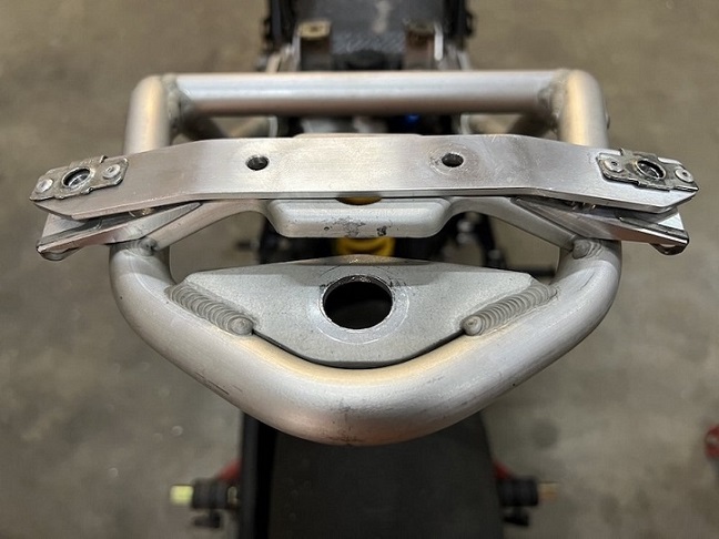 billet vs strap tail mounts.jpg