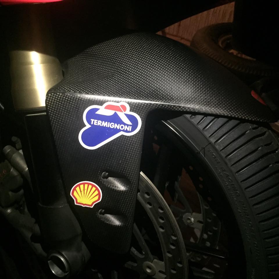 Carbon FMG 2 - Copy.jpg
