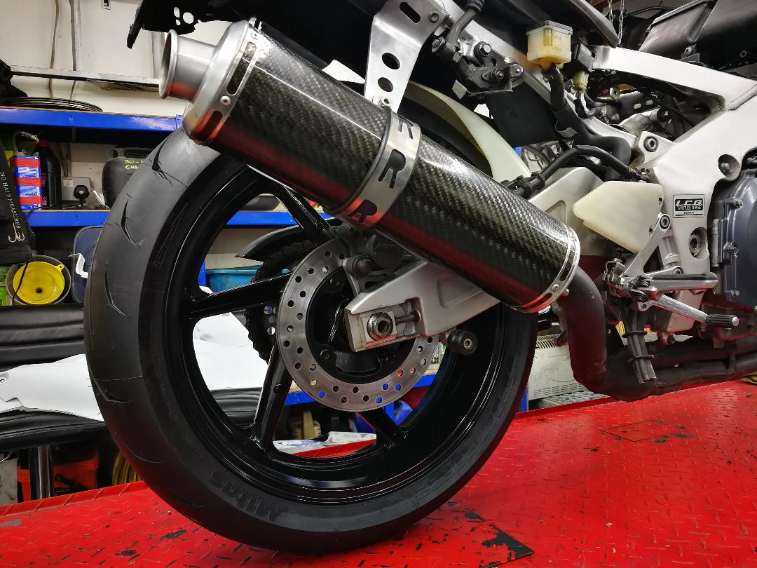 cbr400.39.jpg
