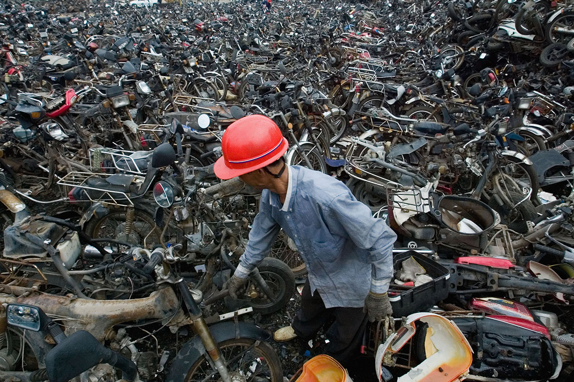 China-High-Emission-Car-Graveyard-Motorbike-Collection.jpg