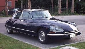 Citroen DS.jpg