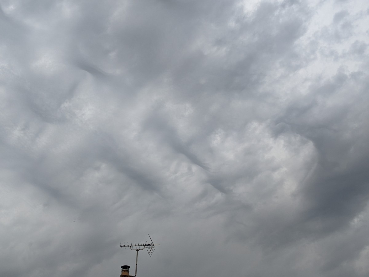 cloud1.jpg