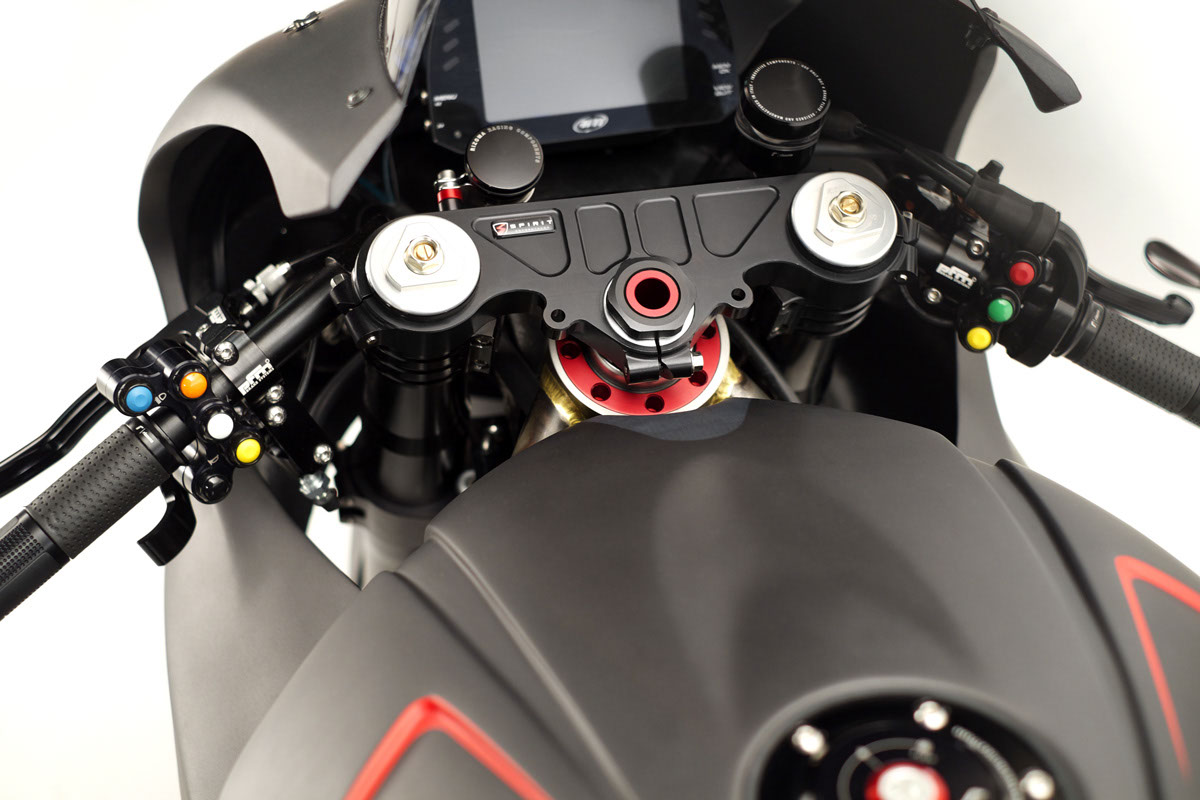 cockpit-hr.jpg