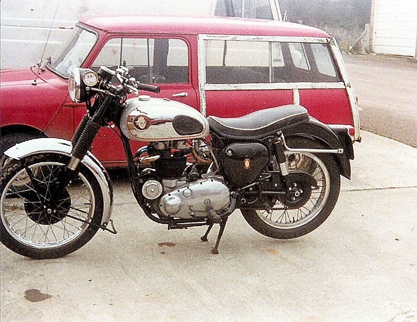 dave's bsa & our mini est 42 xht..jpg