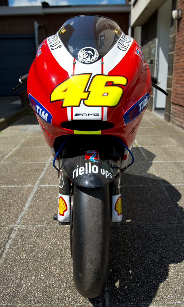 desmo lo 15 S.jpg