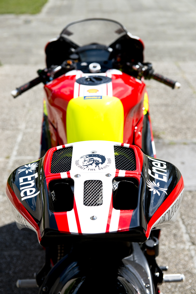 desmo lo 3 S.jpg