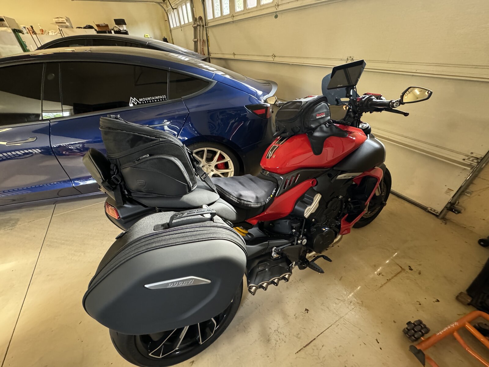 Diavel 01.JPG