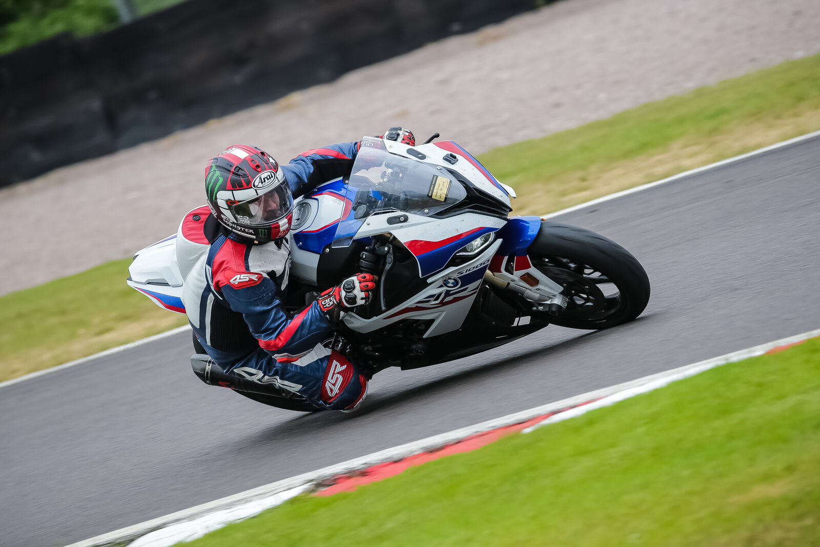 downloadl_090620_2922_oulton_park.jpg