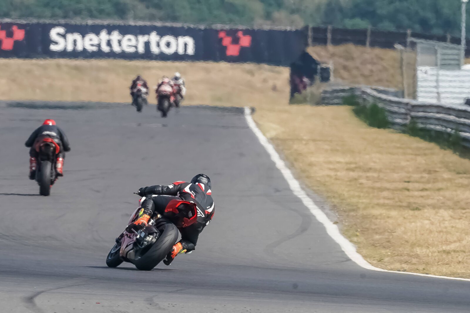 downloadl_100820_9538_snetterton.jpg