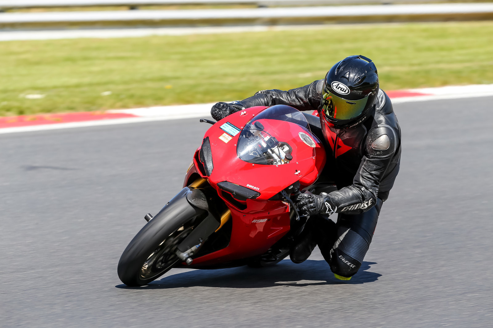 downloadl_170518_6429_brands_hatch.jpg