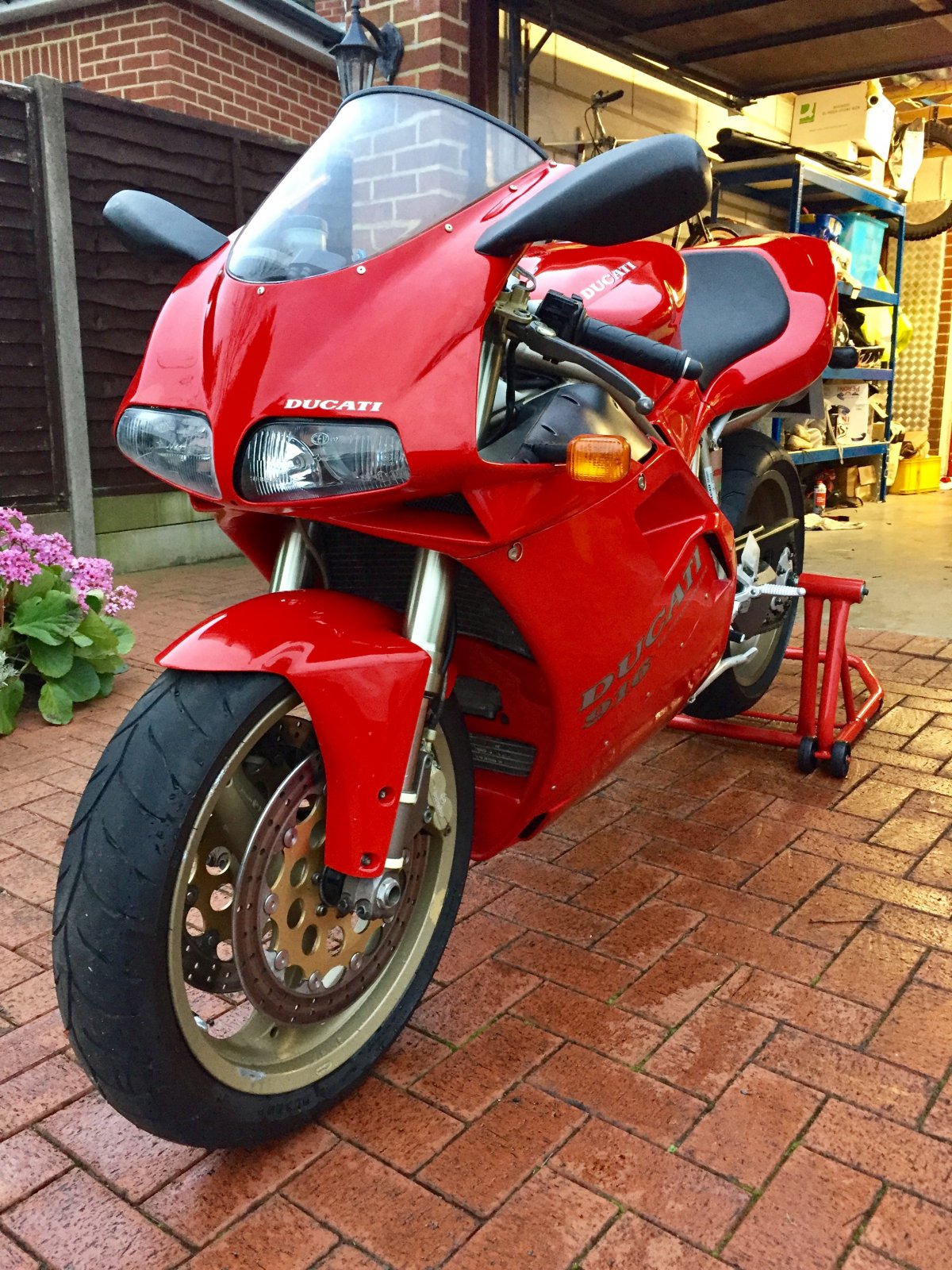 Duc 916.jpg