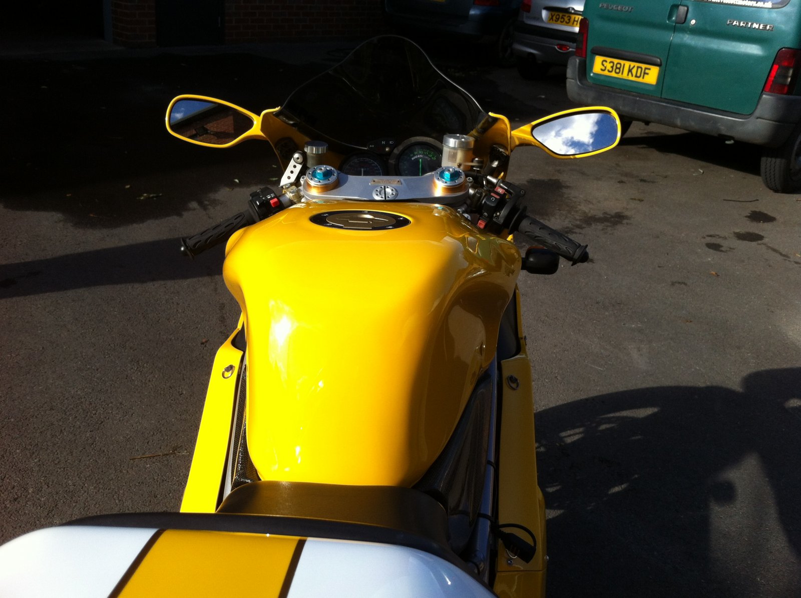 DUCATI 7.JPG