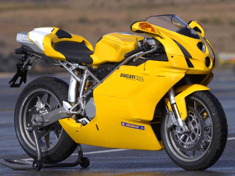 ducati-749-s-03.jpg