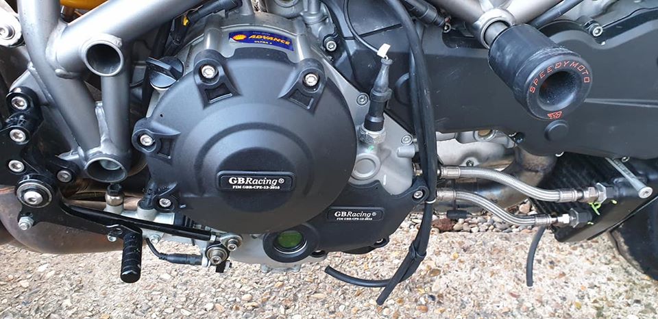 Ducati 848 track bike 8.jpg