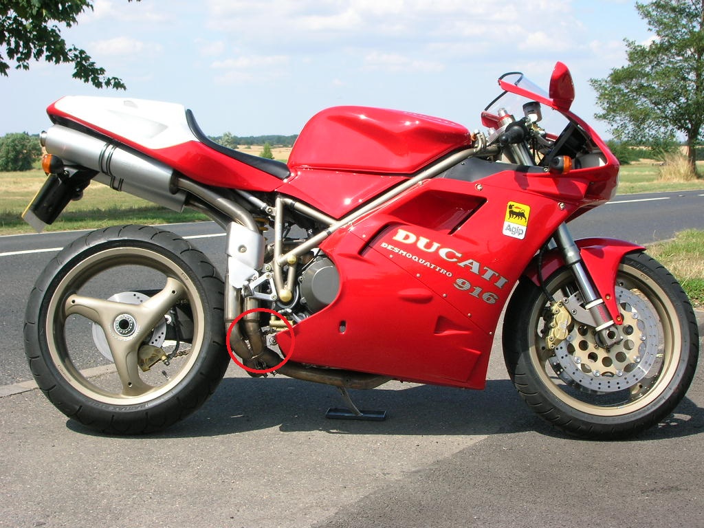 ducati-916-08.jpg