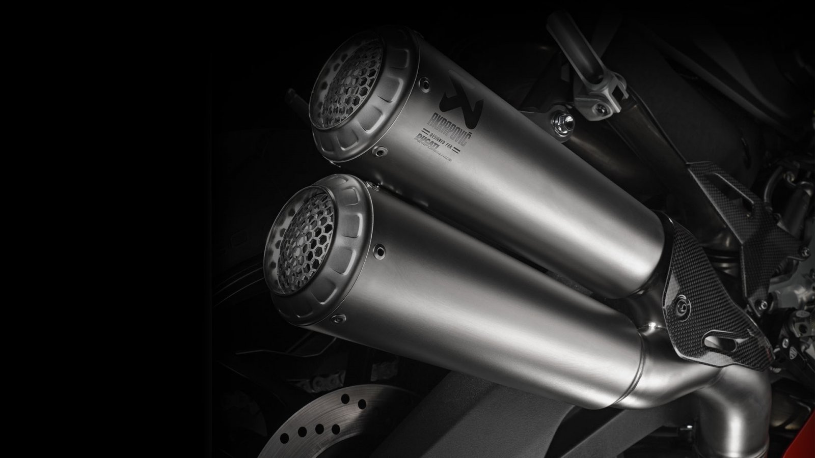Akrapovic morsus