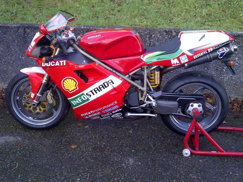 ducati 996 009.jpg