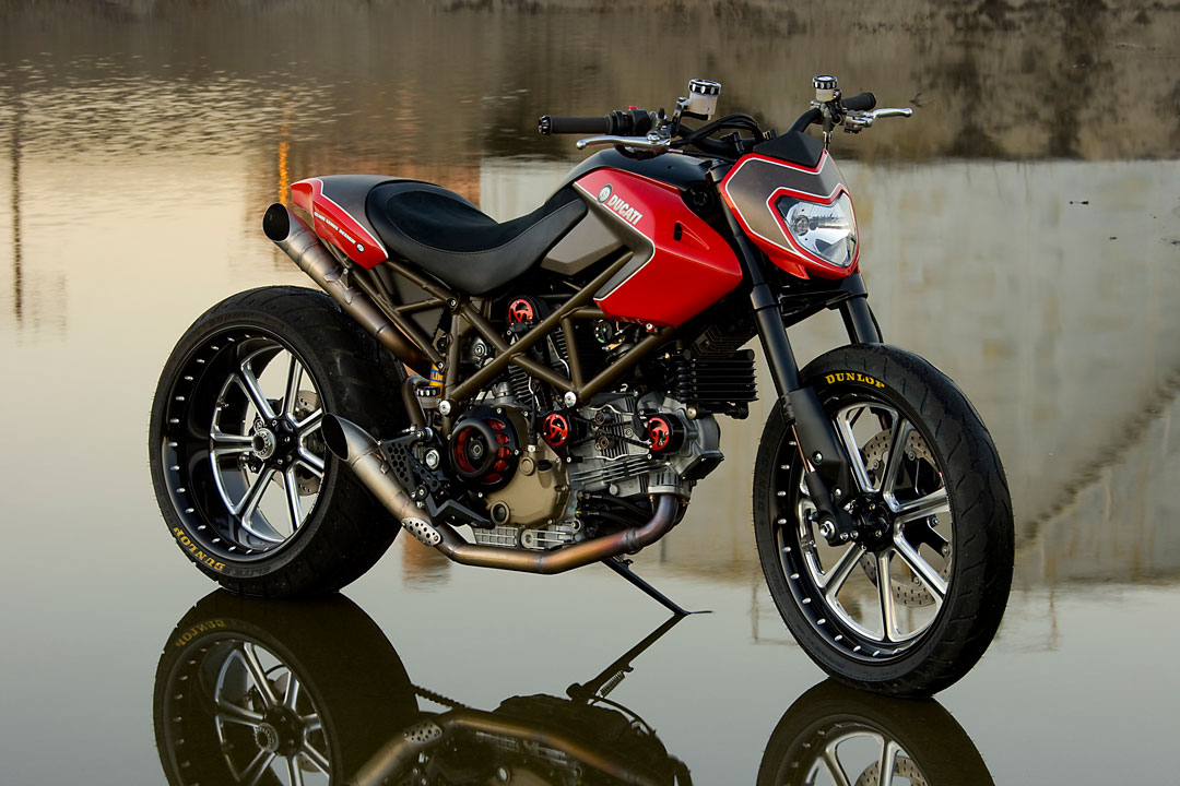 Ducati-Hypermotard-2_Original.jpg