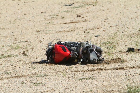 ducati-penigale-crash.jpg