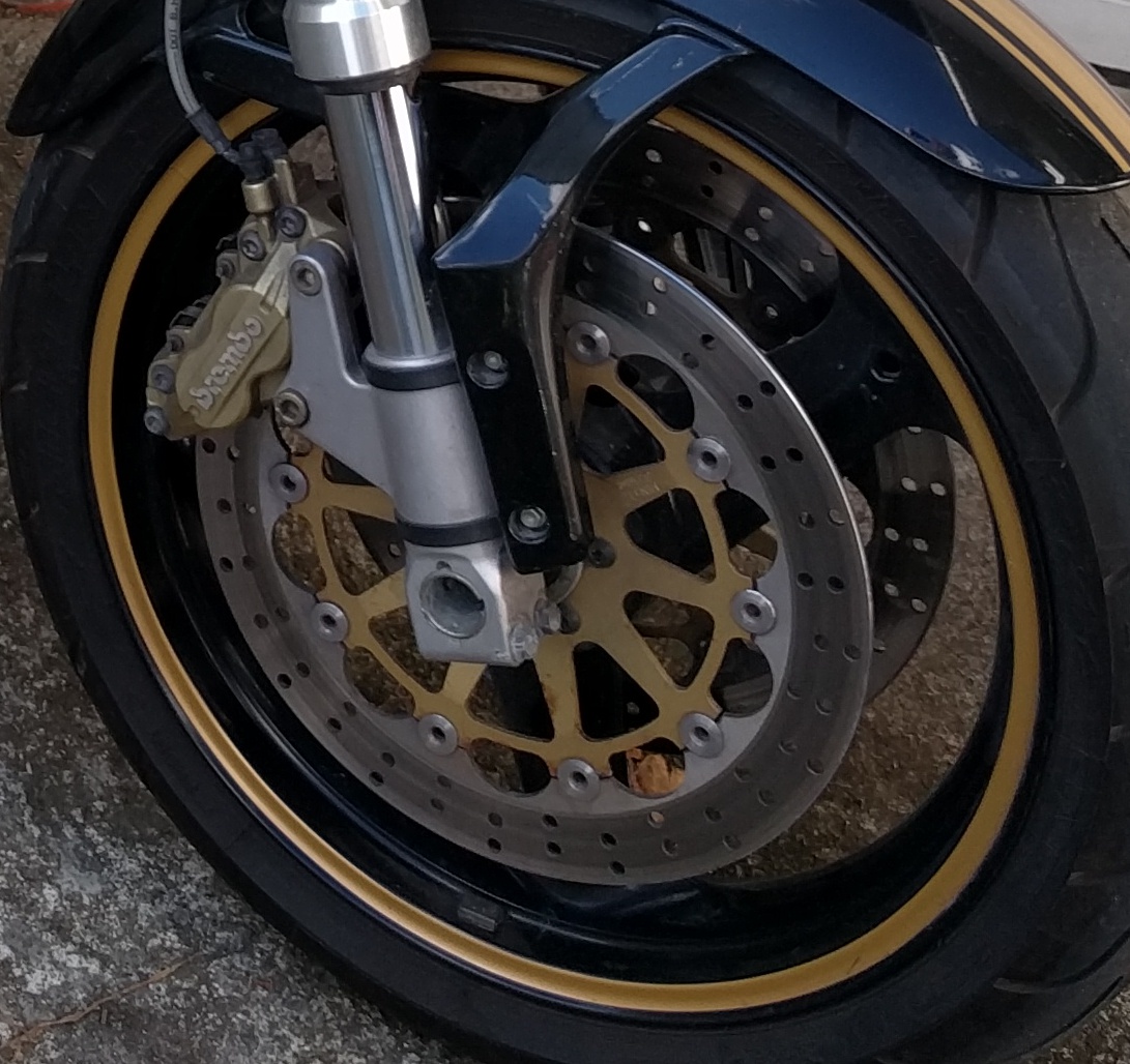 ducati wheel.jpg