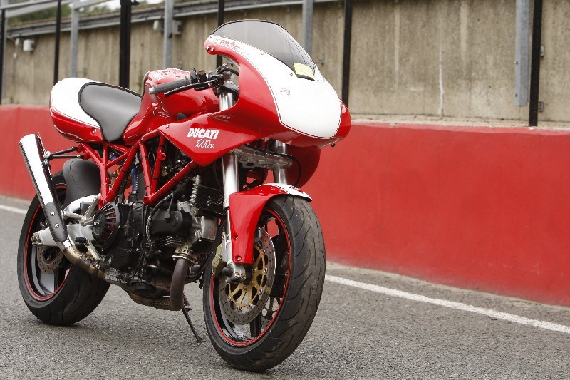 ducati1100dsij21.JPG