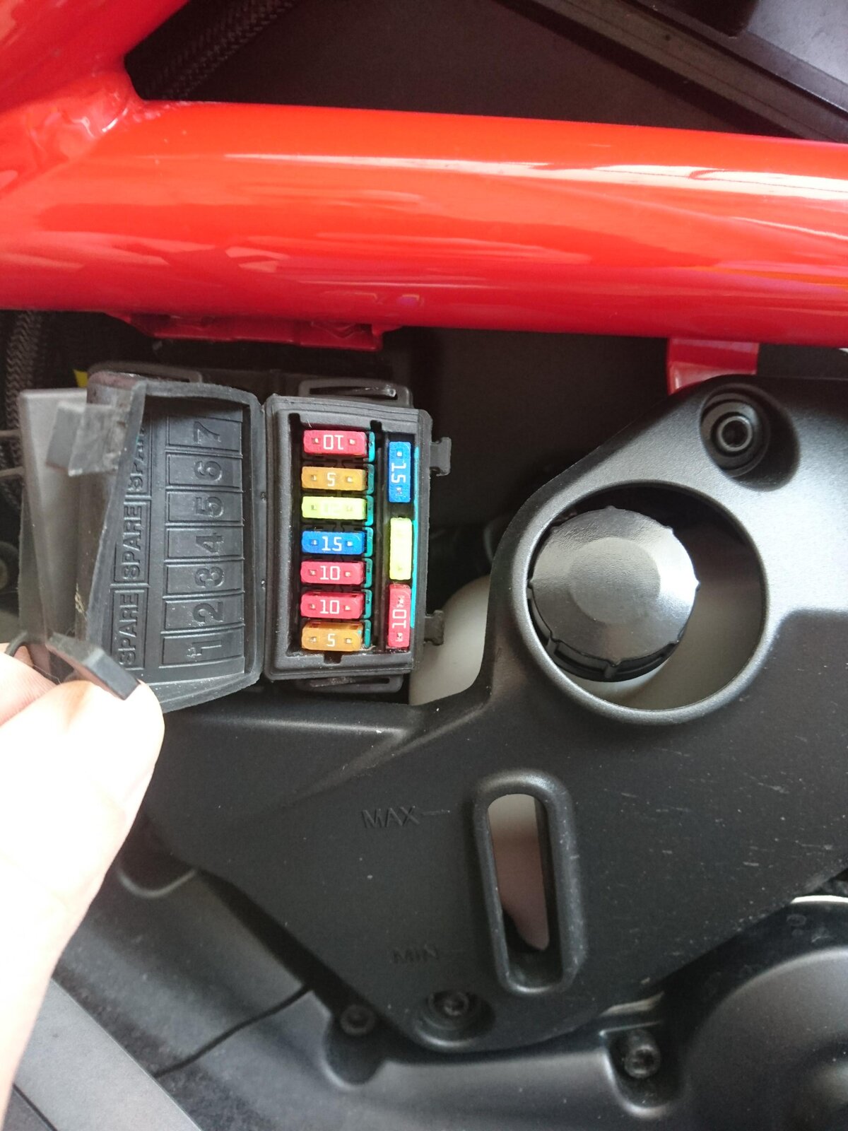 ducatifusebox.JPG