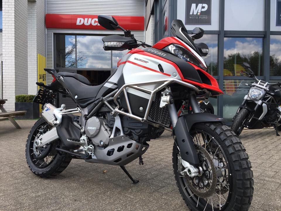 enduro4.jpg