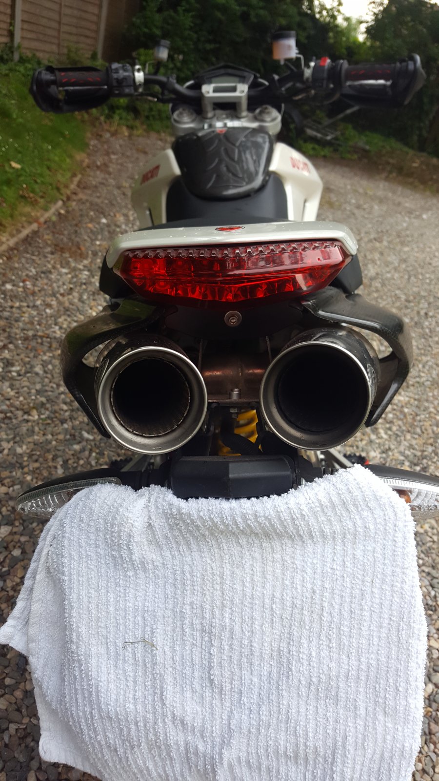 Exhausts rear.jpg