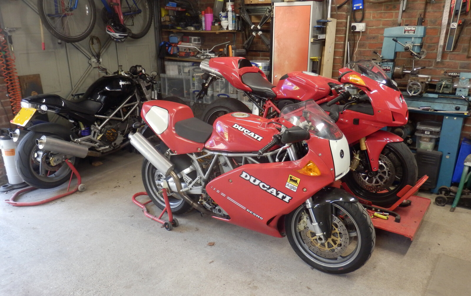 Garage.jpg