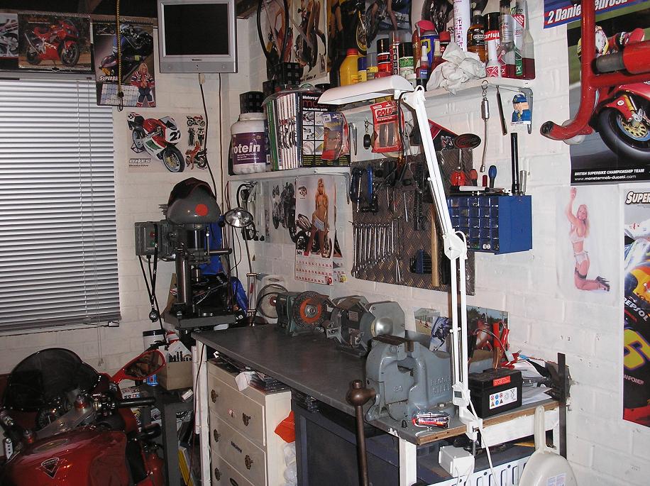 garage2.jpg