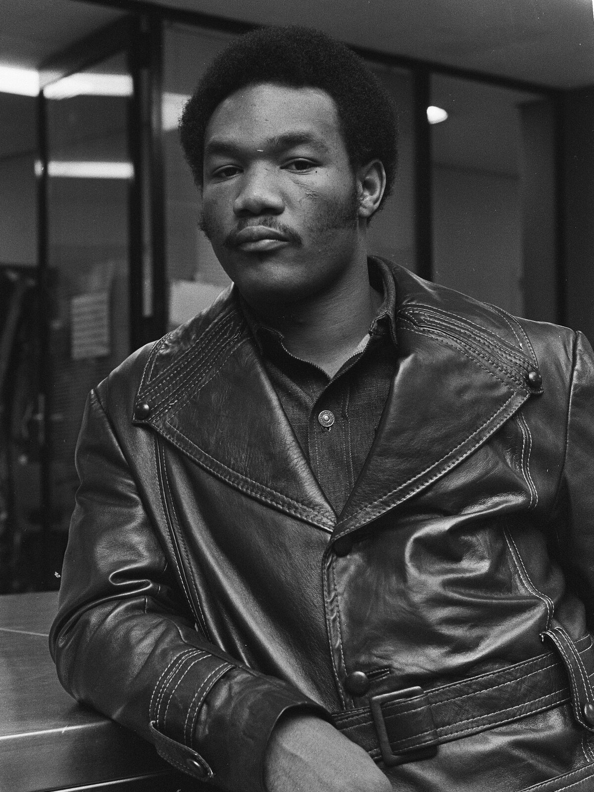 George_Foreman_(1973).jpeg